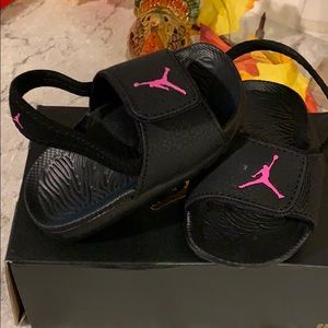 Baby Jordan slides 🎀